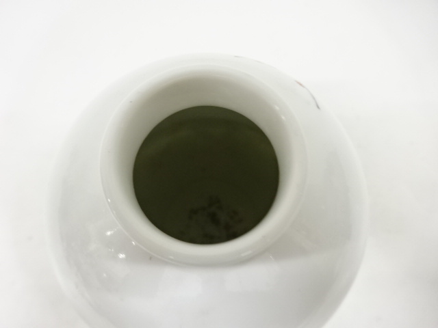  酒井田柿右衛門造　錦　梅鳥文　花生